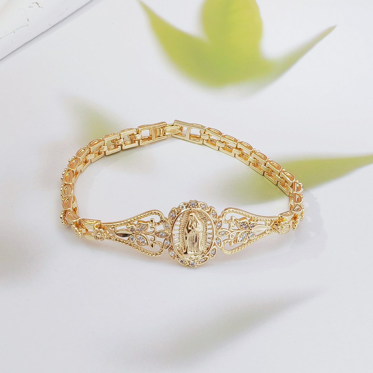 ⏳ NUR FÜR KURZE ZEIT ⏰ Maria-Armband, filigranes Blumendesign – Perfekt zu jedem Outfit & als Geschenk ✨