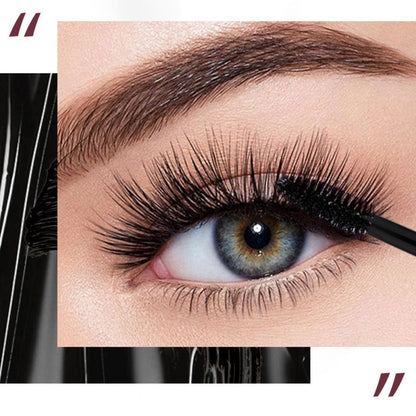 Wischfeste Mascara für Schwung und Länge
