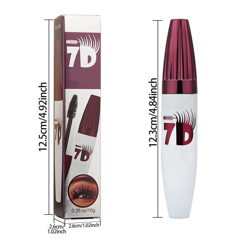 Wischfeste Mascara für Schwung und Länge